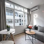 V1 Boutique Nilie Hospitality Mgmt Apartament *