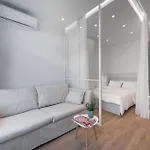 V1 Boutique Nilie Hospitality Mgmt *