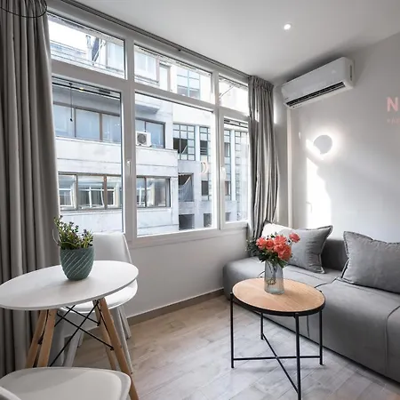 V1 Boutique Nilie Hospitality Mgmt Apartmán *